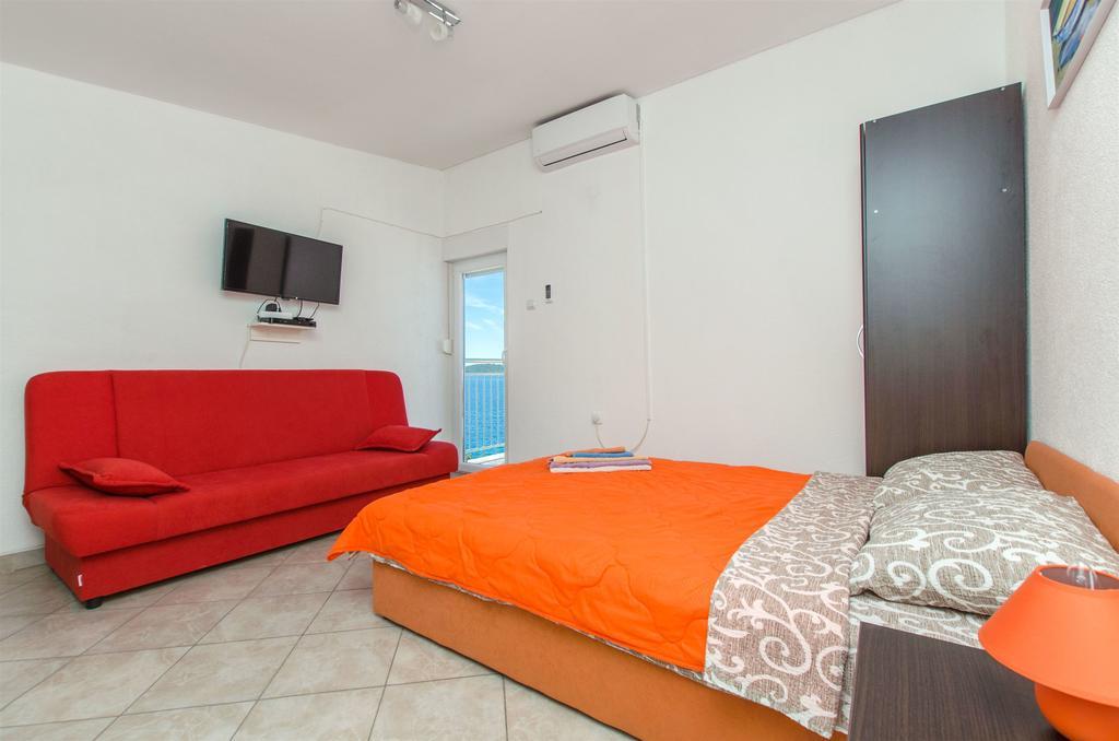 Apartments Na Obali Mora Ražanj Kültér fotó